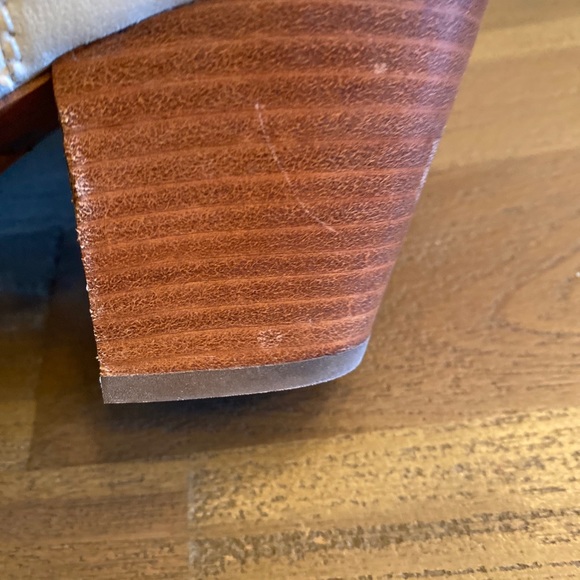 Frye Womens Reed Strappy Ankle Boots Ivory Cuban Heel Zip Up Pointed Toe 10 M - Picture 5 of 10